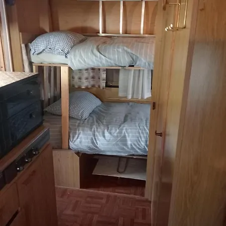 Camel Bungalow1double Bed 2single Bed Mountain-bg Semesterbostad